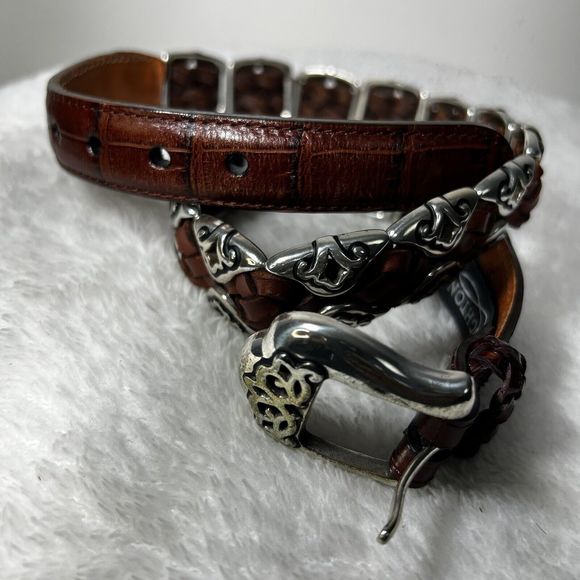 Vintage 1996 Brighton Brown Embossed Leather Belt Sz S Silver Metal Edges Buckle - Picture 2 of 15
